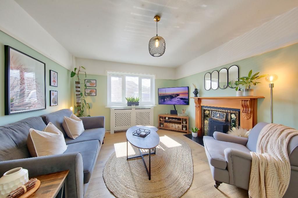 Whatley Avenue, London SW20