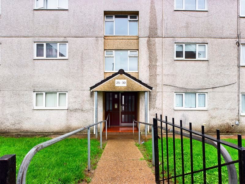 3 bed flat for sale in Honeysuckle Grove, Fairwater, Cardiff CF5 Zoopla