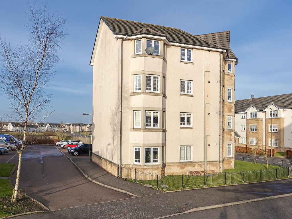 2 bed flat for sale in Leyland Road, Bathgate EH48, £130,000 Zoopla