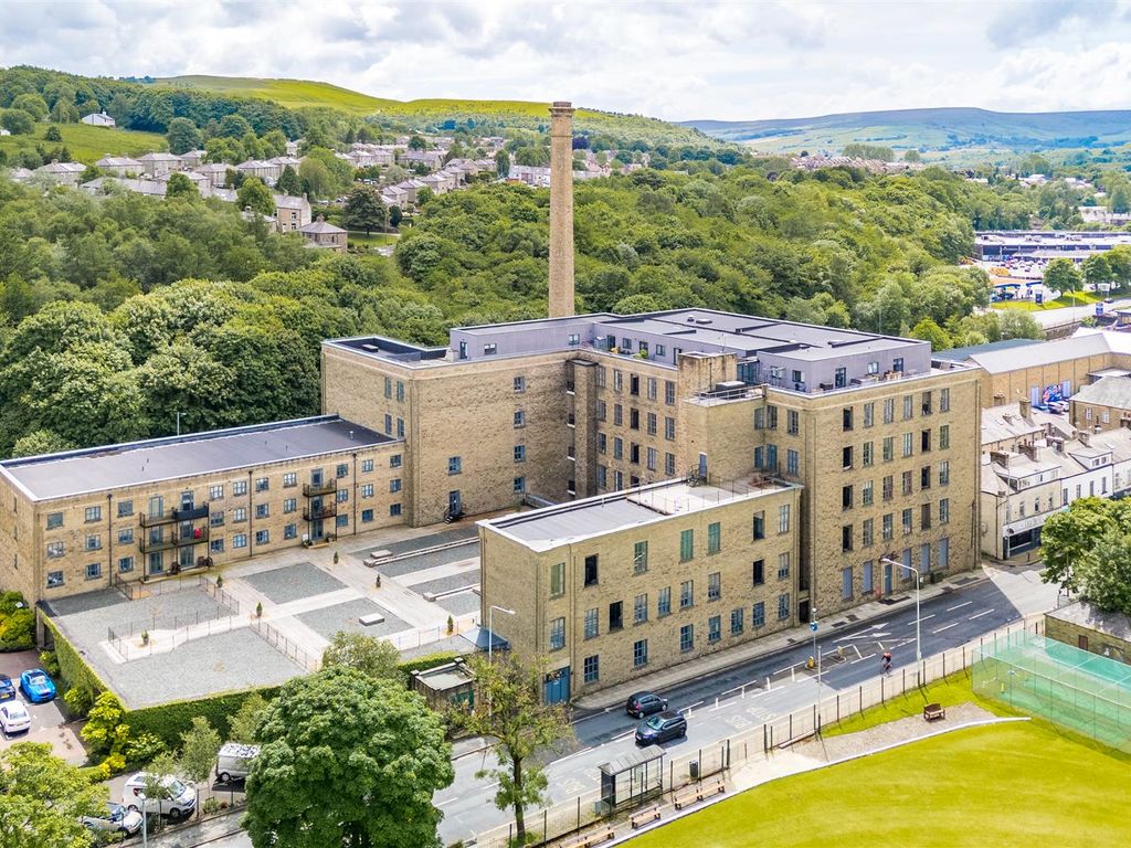 1 bed flat for sale in Bacup Road, Rawtenstall, Rossendale BB4, £