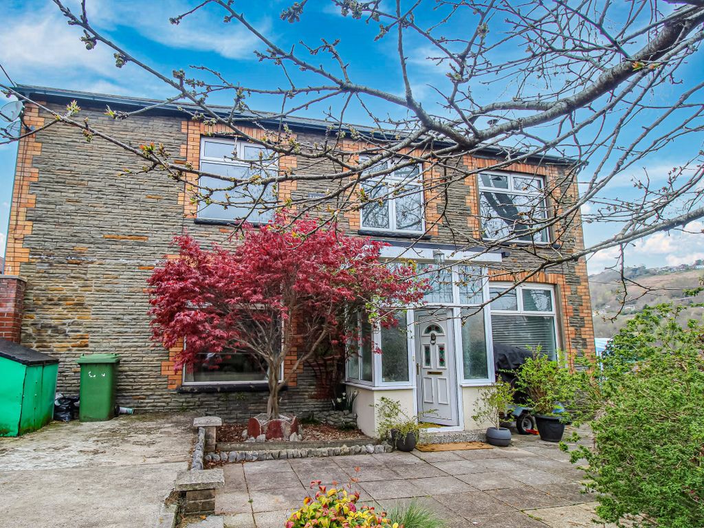 4 bed end terrace house for sale in Maesycoed Road, Pontypridd CF37