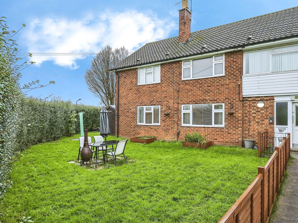 2 bed flat for sale in Gibbons Avenue, Stapleford, Nottingham NG9, £