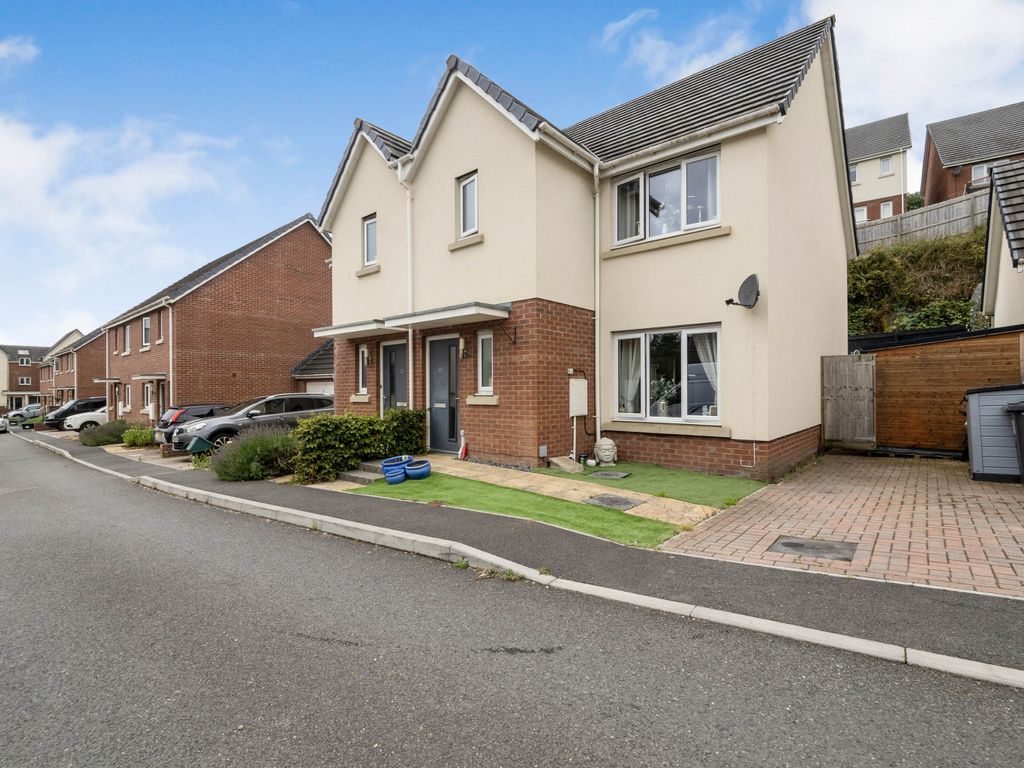 New home, 3 bed semidetached house for sale in Chariot Drive