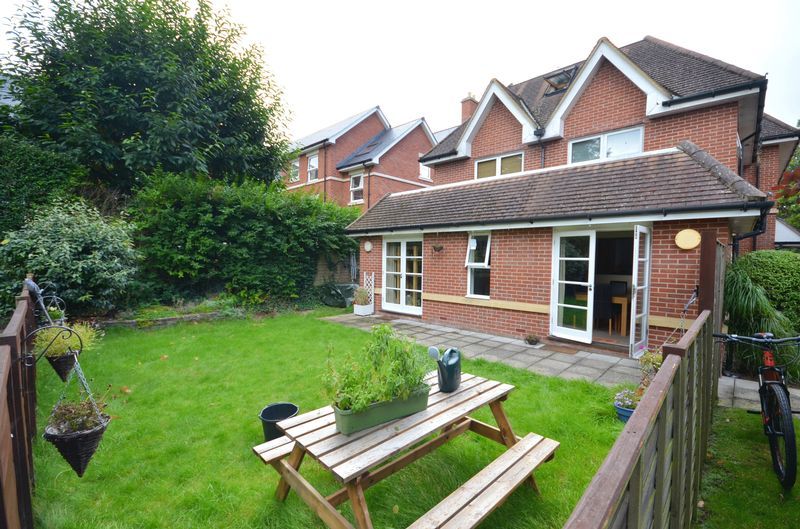 3 bed flat for sale in Park Place, Wimborne Road, Bournemouth BH2 Zoopla