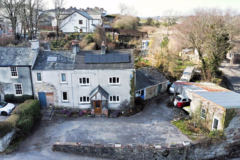 4 bed semidetached house for sale in Middlegate, Great Clifton