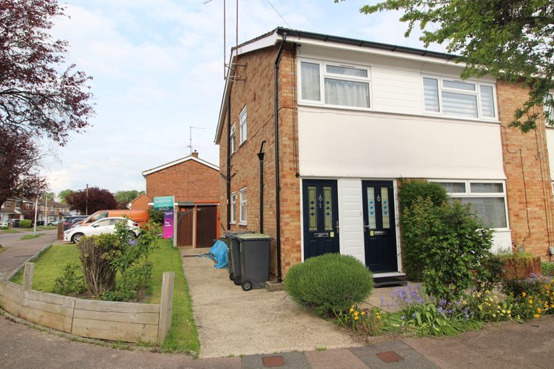 2 bed for sale in Fairfax Avenue, Luton LU3, £220,000 Zoopla