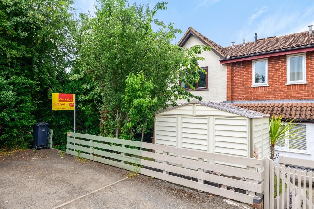 2 bed end terrace house for sale in Leominster, Herefordshire HR6 Zoopla