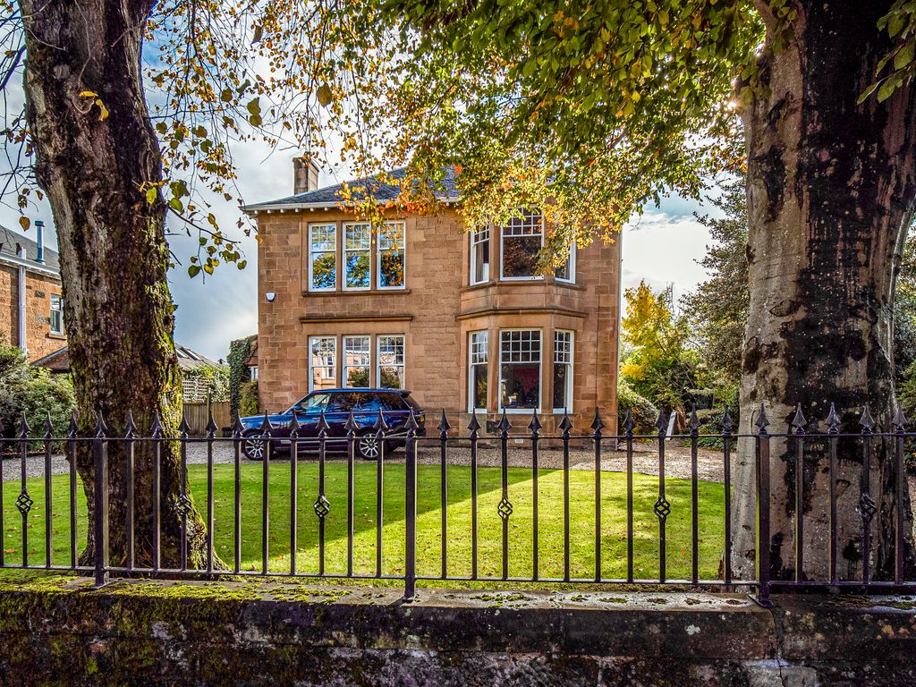 5 bed detached house to rent in Monreith Road, Glasgow G43, £3,250 pcm