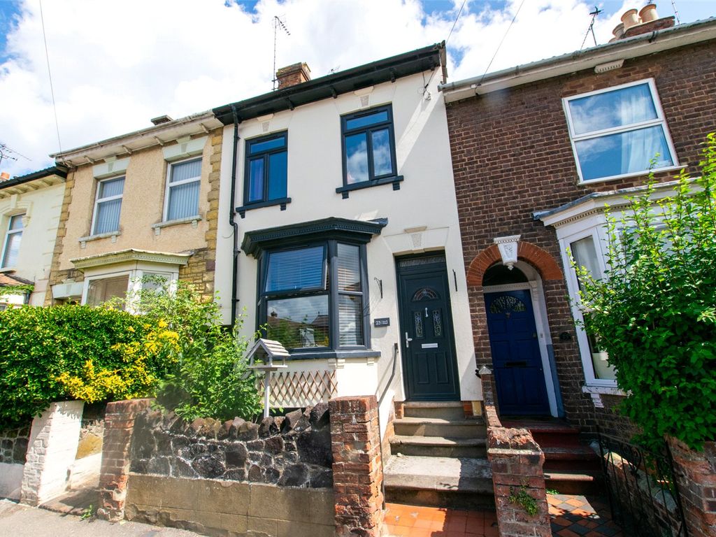2 bed terraced house for sale in South Street, Leighton Buzzard
