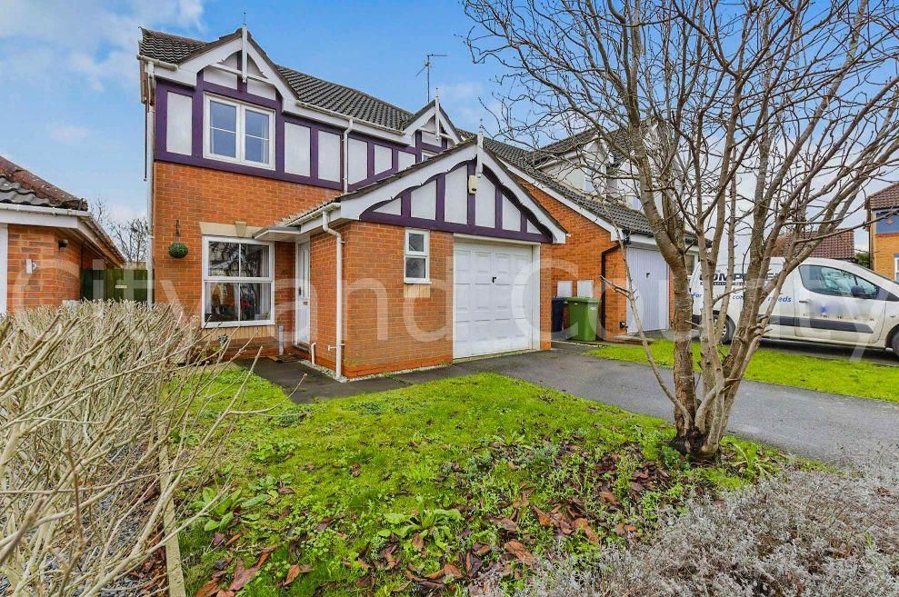 Peckover Close, Peterborough PE2  