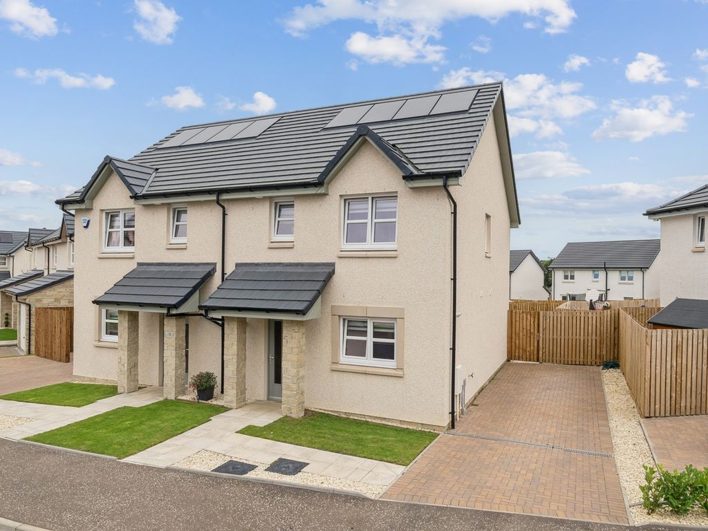 3 bed semidetached house for sale in Birchwood Crescent, Cambuslang