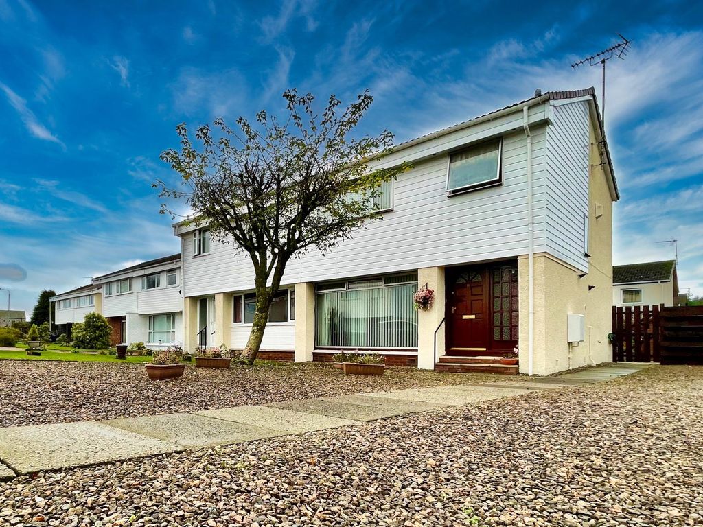 3 bed property for sale in Viewfield Avenue, Lochwinnoch PA12 Zoopla