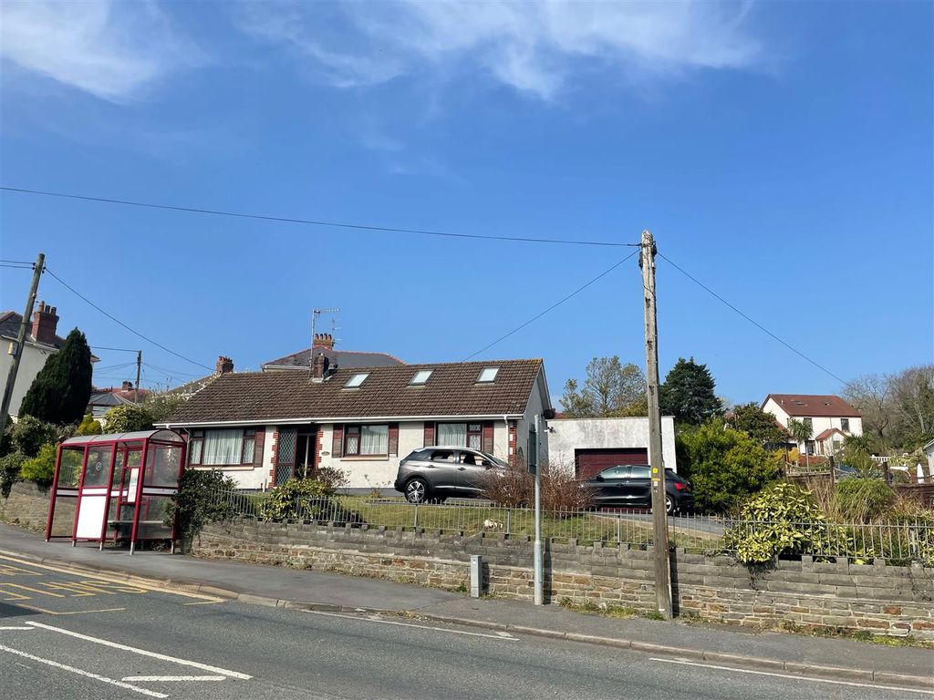5 bed detached bungalow for sale in Colby Road, Burry Port SA16 Zoopla