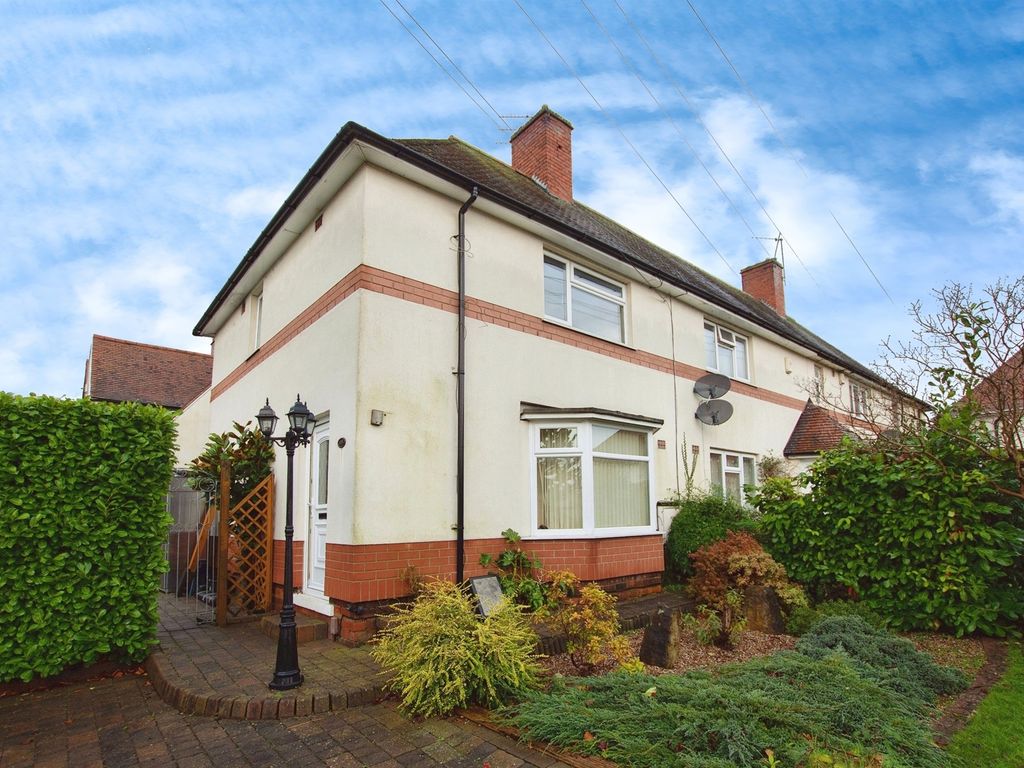 2 bed end terrace house for sale in Longford Crescent, Bulwell