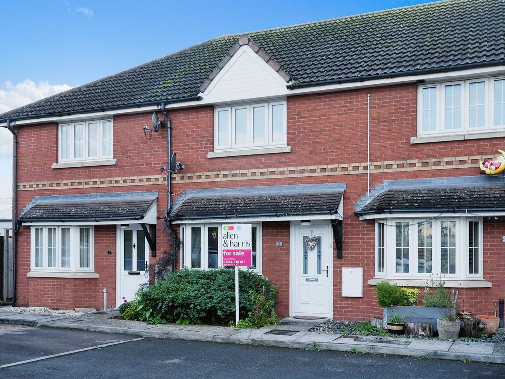 3 bed terraced house for sale in Chapel Orchard, Yate, Bristol BS37, £