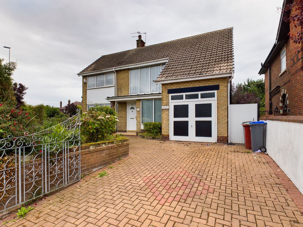 3 bed detached house for sale in St. Walburgas Road, Blackpool FY3 Zoopla