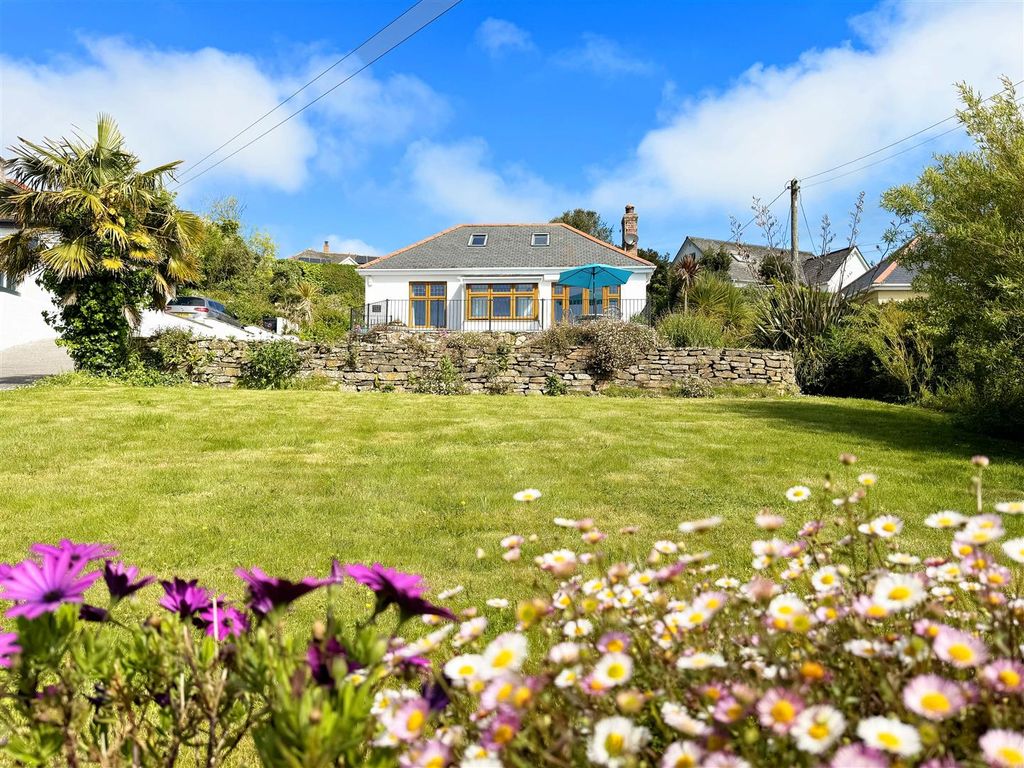 2 bed bungalow for sale in North Corner, Coverack, Helston TR12, £ ...