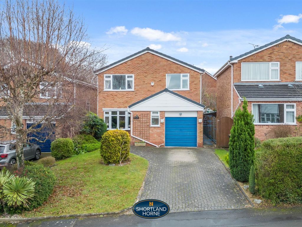 4 bed detached house for sale in Stonebury Avenue, Eastern Green