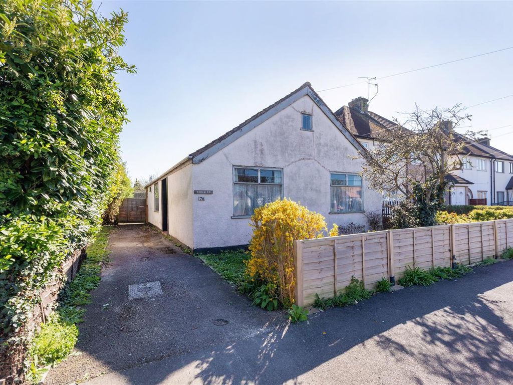 3 bed bungalow for sale in Bower Way, Cippenham, Slough SL1 Zoopla