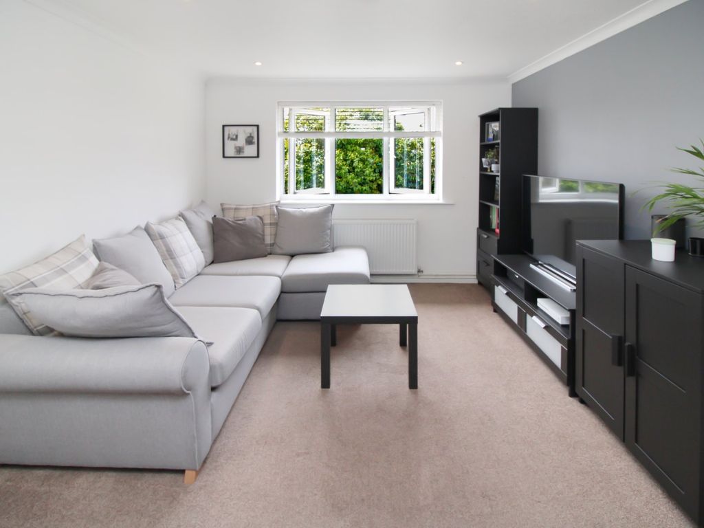 1 bed flat for sale in Sea View Road, Parkstone, Poole, Dorset BH12