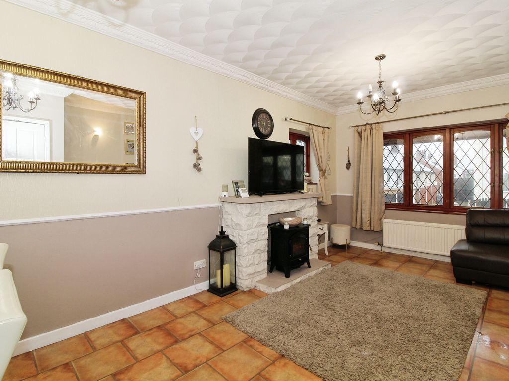2 bed detached bungalow for sale in Rutland Street, Old Whittngton
