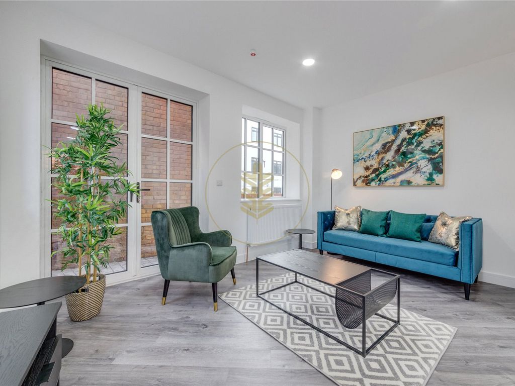 2 bed property to rent in Ashford Road, Cricklewood, London NW2, £2,427