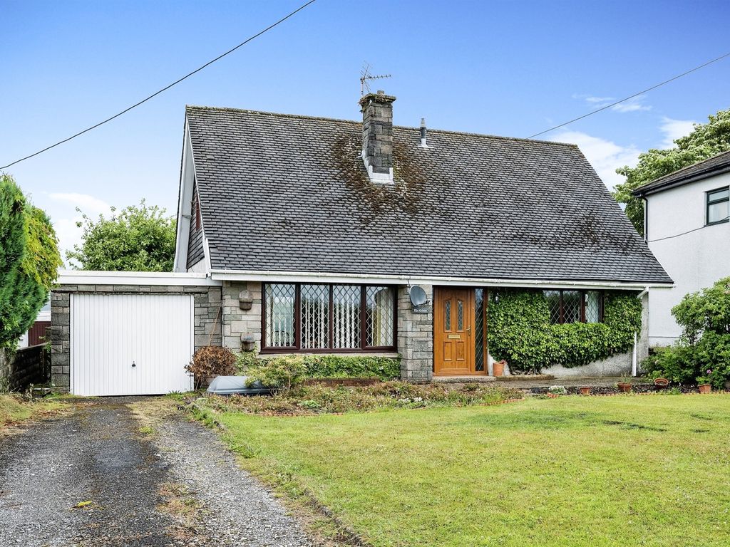 2 bed detached bungalow for sale in Cefn Road, Cefn Cribwr, Bridgend