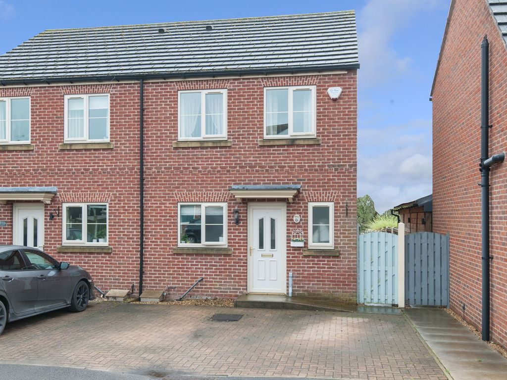 3 bed semidetached house for sale in Mitchell Street, Clowne S43 Zoopla