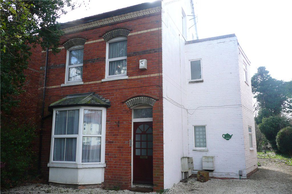 Studio for sale in Norcot Road, Tilehurst, Reading RG30, £140,000 Zoopla