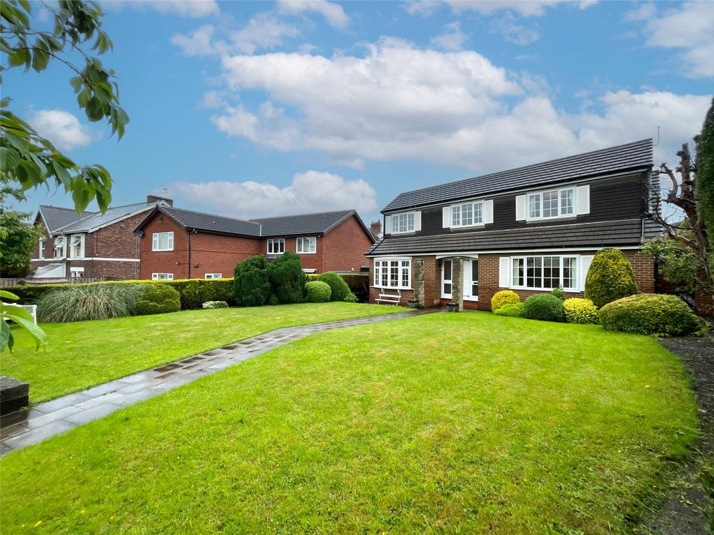 4 bed detached house for sale in Station Lane, Birtley DH3, £325,000