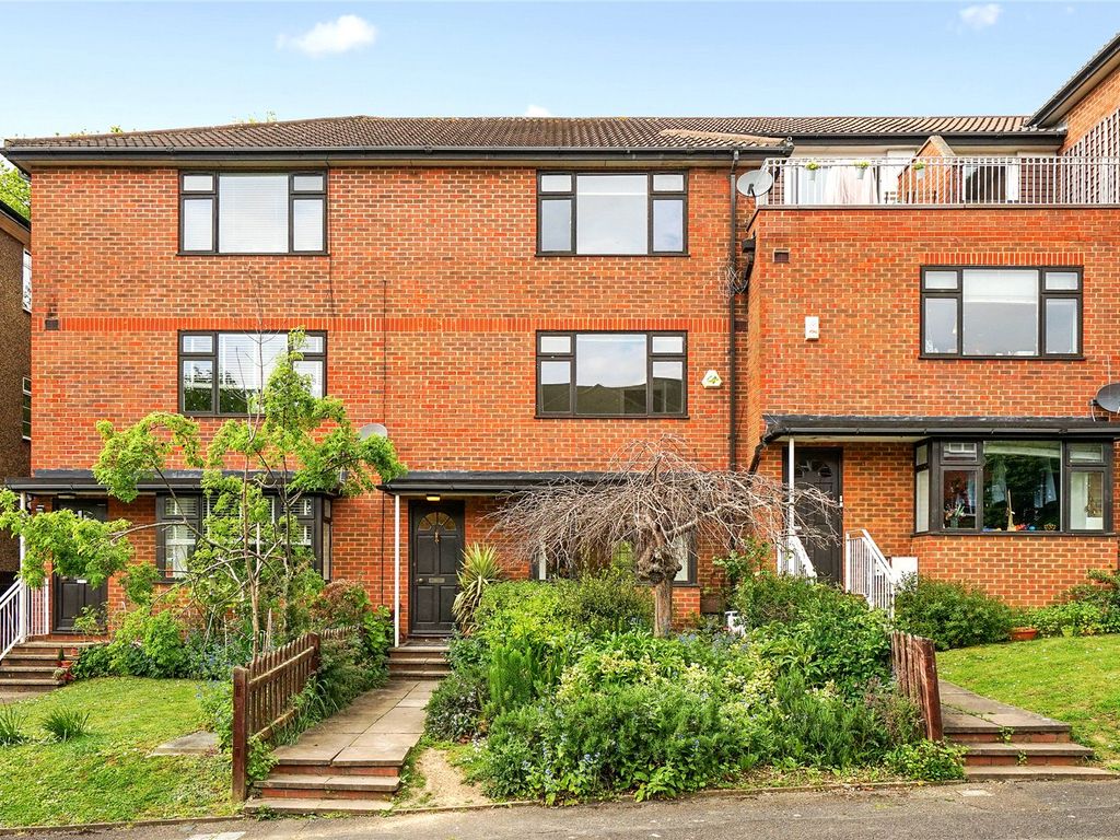 2 bed to rent in Raymond Road, Wimbledon SW19 Zoopla