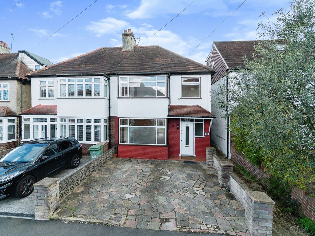 3 bed semidetached house for sale in Watson Avenue, Sutton SM3 Zoopla