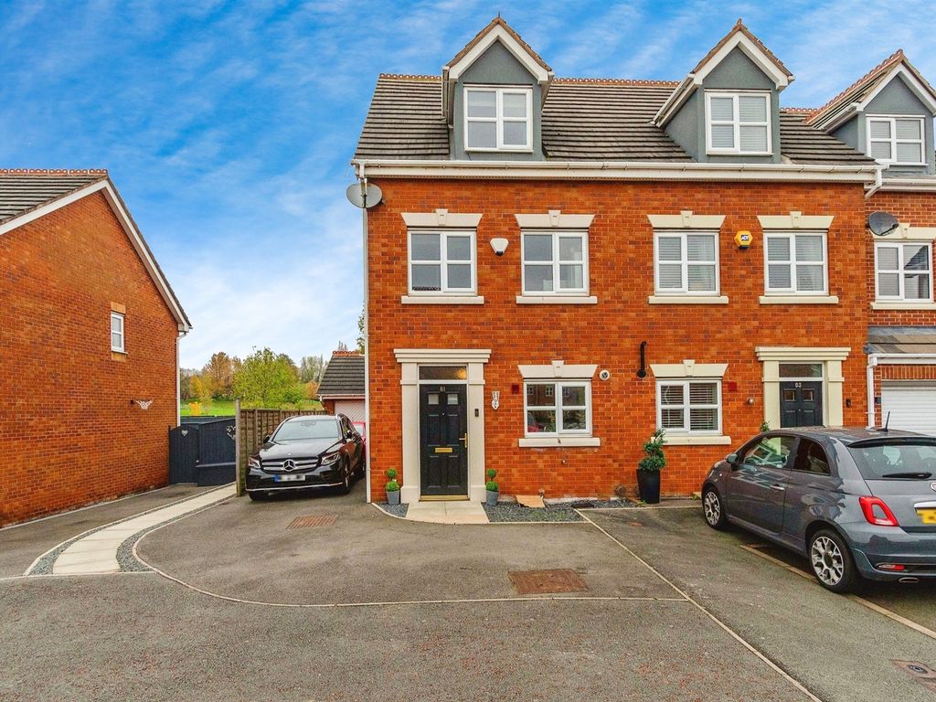 3 bed semidetached house for sale in Goldby Drive, Wednesbury WS10, £