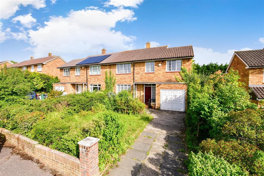 4 bed semidetached house for sale in Bolsover Grove, Merstham, Redhill