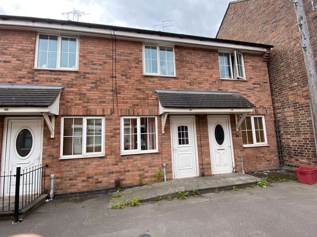 2 bed terraced house for sale in Silver Street, Whitwick, Coalville