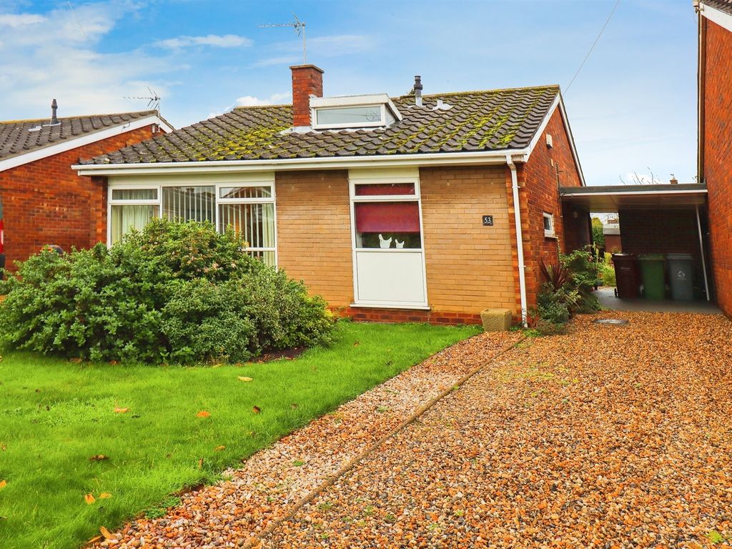 2 bed semidetached bungalow for sale in Firs Road, Hellesdon, Norwich