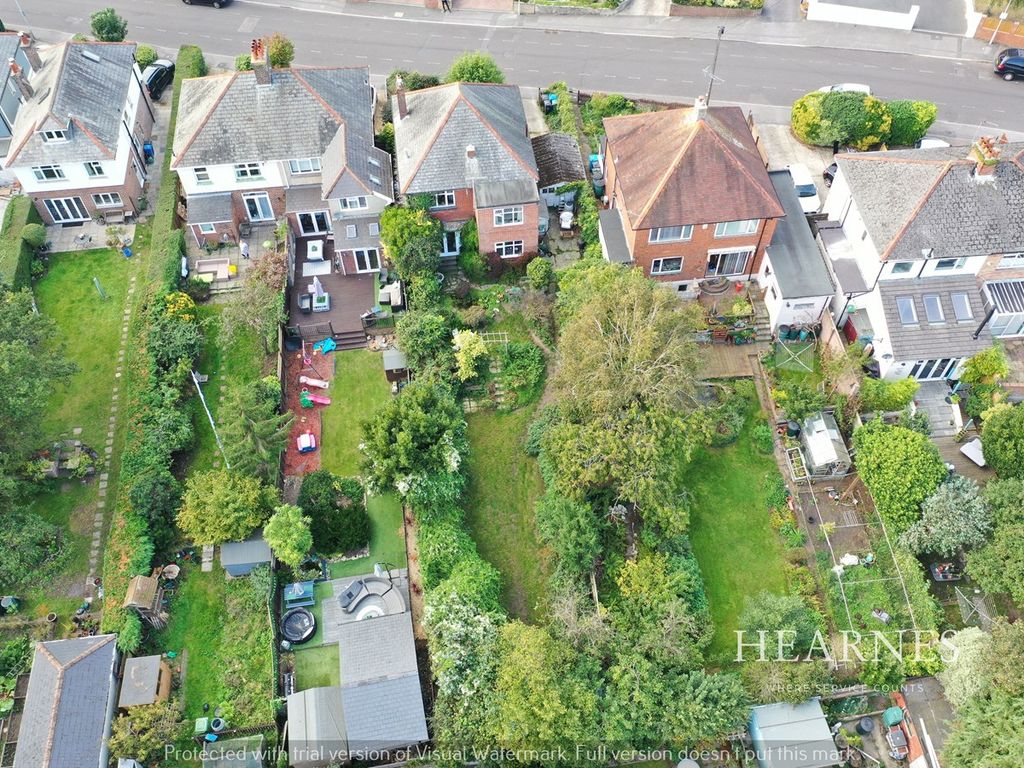 4 bed detached house for sale in Hunt Road, Oakdale, Poole BH15, £