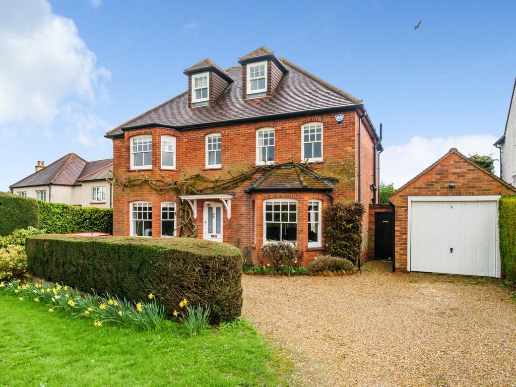 5 bed detached house for sale in Gold Hill East, Chalfont St. Peter