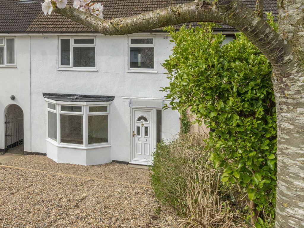 3 bed terraced house for sale in Woodcote Avenue, London NW7, £750,000 Zoopla