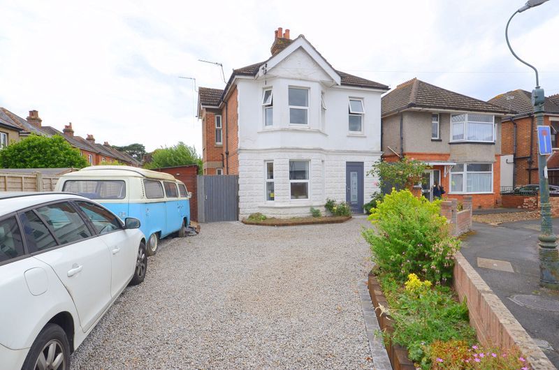 4 bed detached house to rent in Highfield Road, Winton, Bournemouth BH9