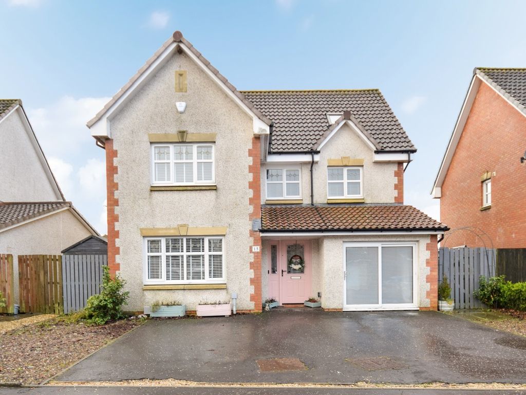 6 bed detached house for sale in Glen Shee Court, Carluke ML8, £299,995