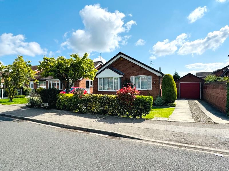 3 bed detached bungalow for sale in Beaverdyke, Rawcliffe, York YO30, £
