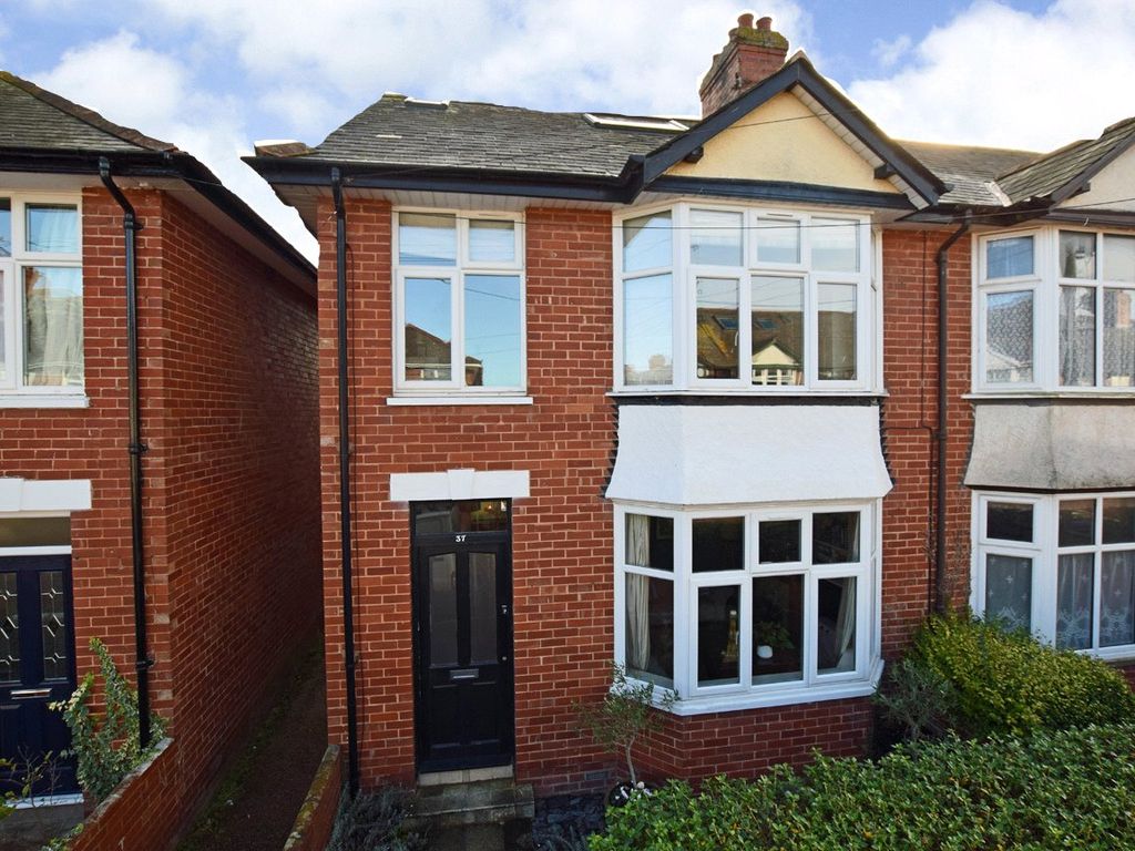 4 bed end terrace house for sale in Retreat Road, Topsham, Exeter EX3