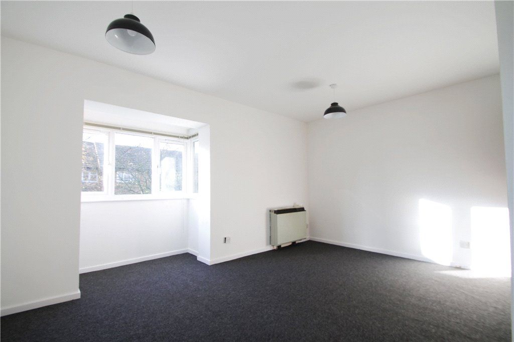 Lowdell Close, Yiewsley, West Drayton UB7  