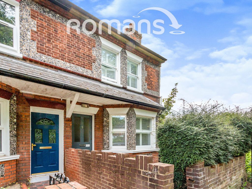 2 bed end terrace house to rent in Norn Hill, Basingstoke RG21, £1,250