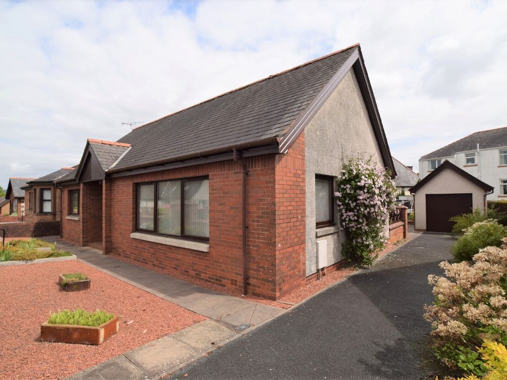 3 bed detached bungalow for sale in Sherwood Crescent, Lockerbie DG11