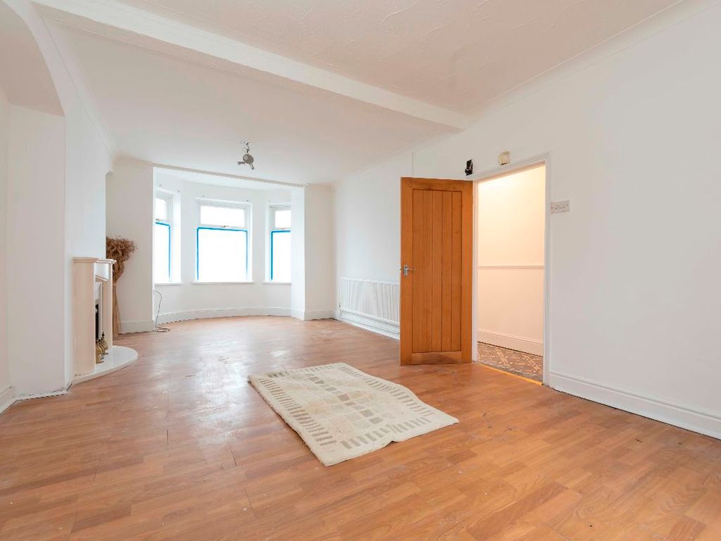 3 bed terraced house for sale in Thomas Street, Treharris CF46, £