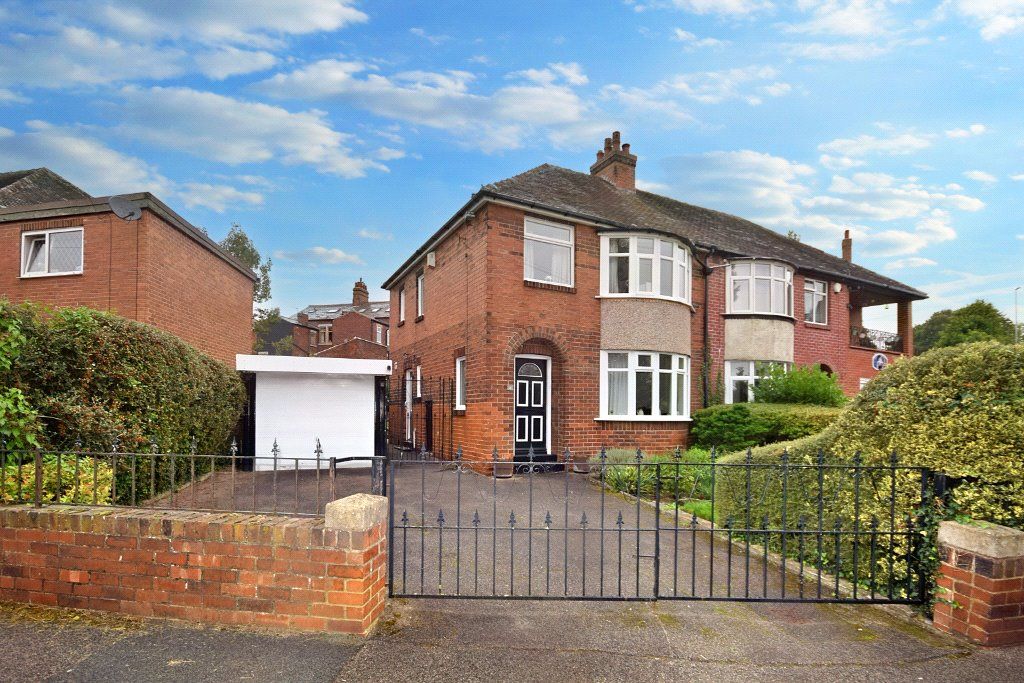 3 bed semidetached house for sale in Cyprus Mount, Wakefield, West