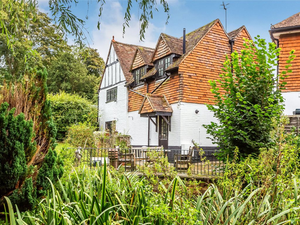3 bed detached house for sale in Guildford Road, Abinger Hammer