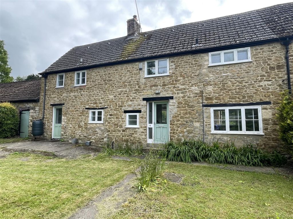 4 bed cottage to rent in Pitt Court, North Nibley, Dursley GL11, £1,400